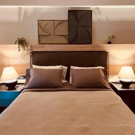 2 Bedroom - Live Like A Local In Kolonaki Apartment