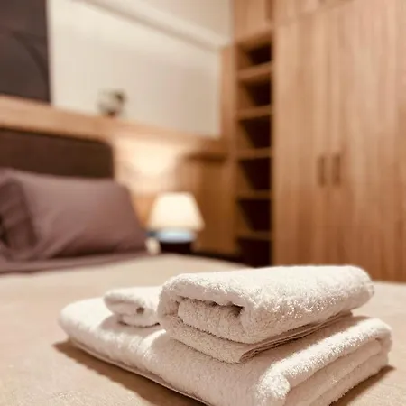 Apartment 2 Bedroom - Live Like A Local In Kolonaki Athens