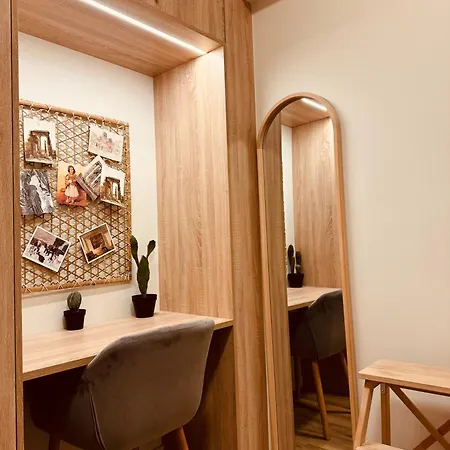 2 Bedroom - Live Like A Local In Kolonaki Apartment